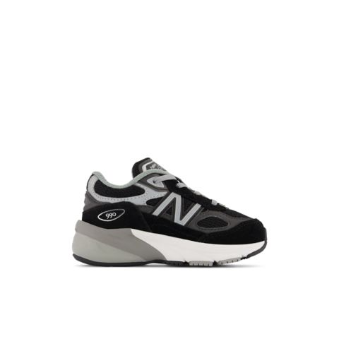 Детские кроссовки New Balance FuelCell 990v6 на шнурках