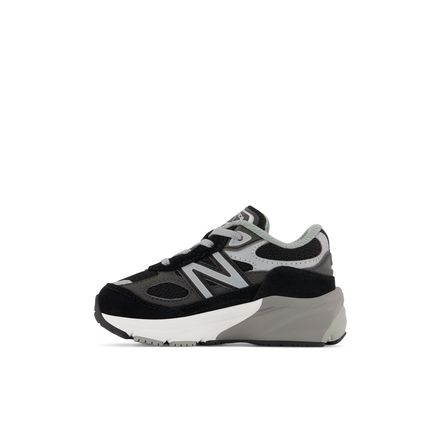 Детские кроссовки New Balance FuelCell 990v6 на шнурках, цвет: Чёрный / Серебристый — фото 2