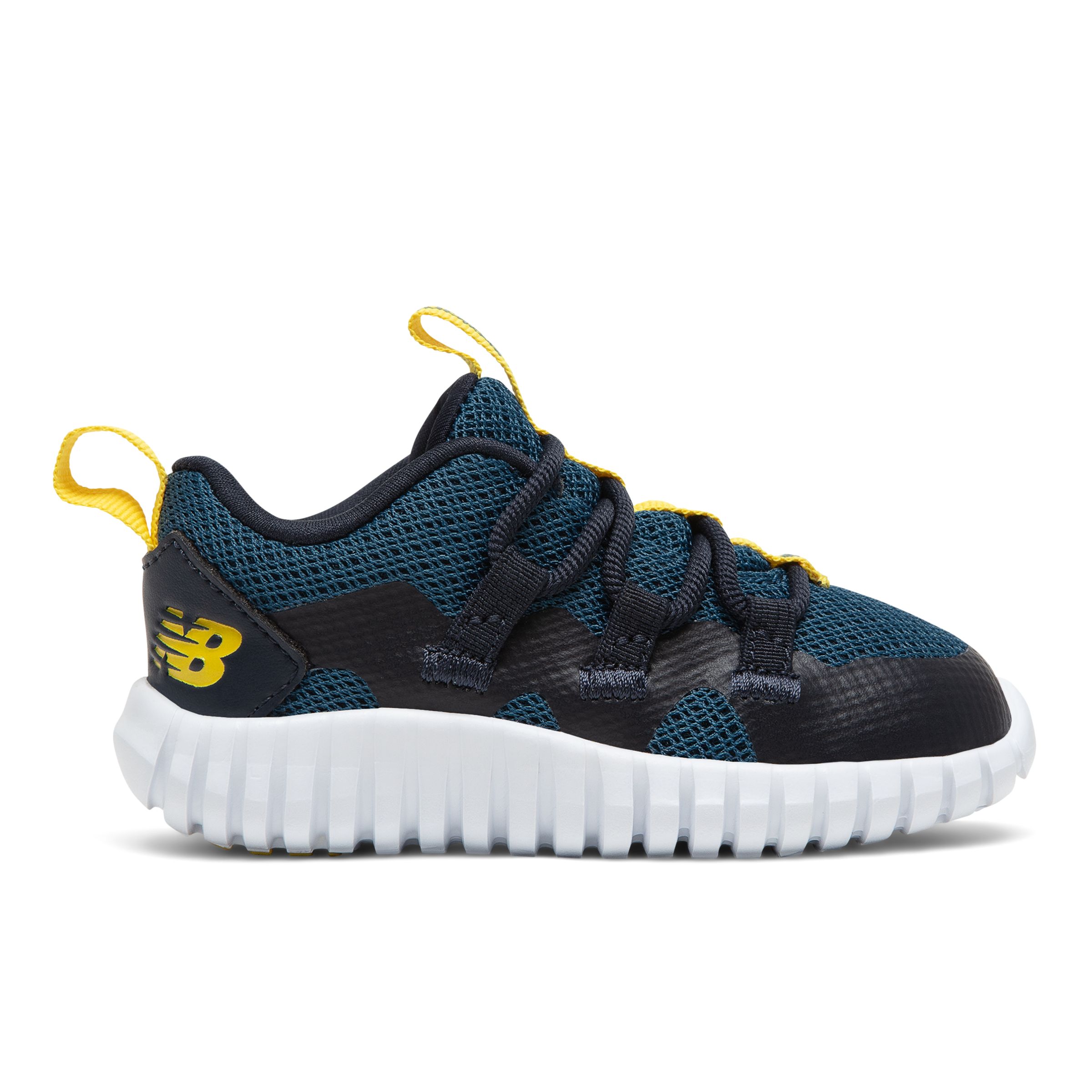 new balance playgruv