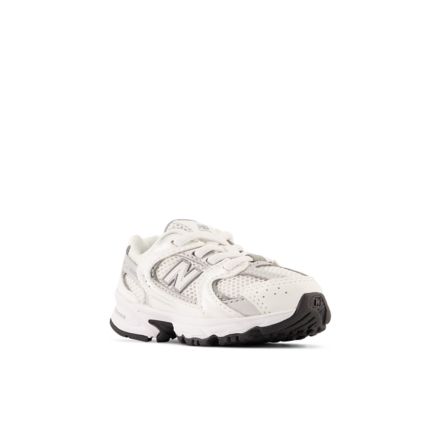 New Balance 530 sneakers in off white