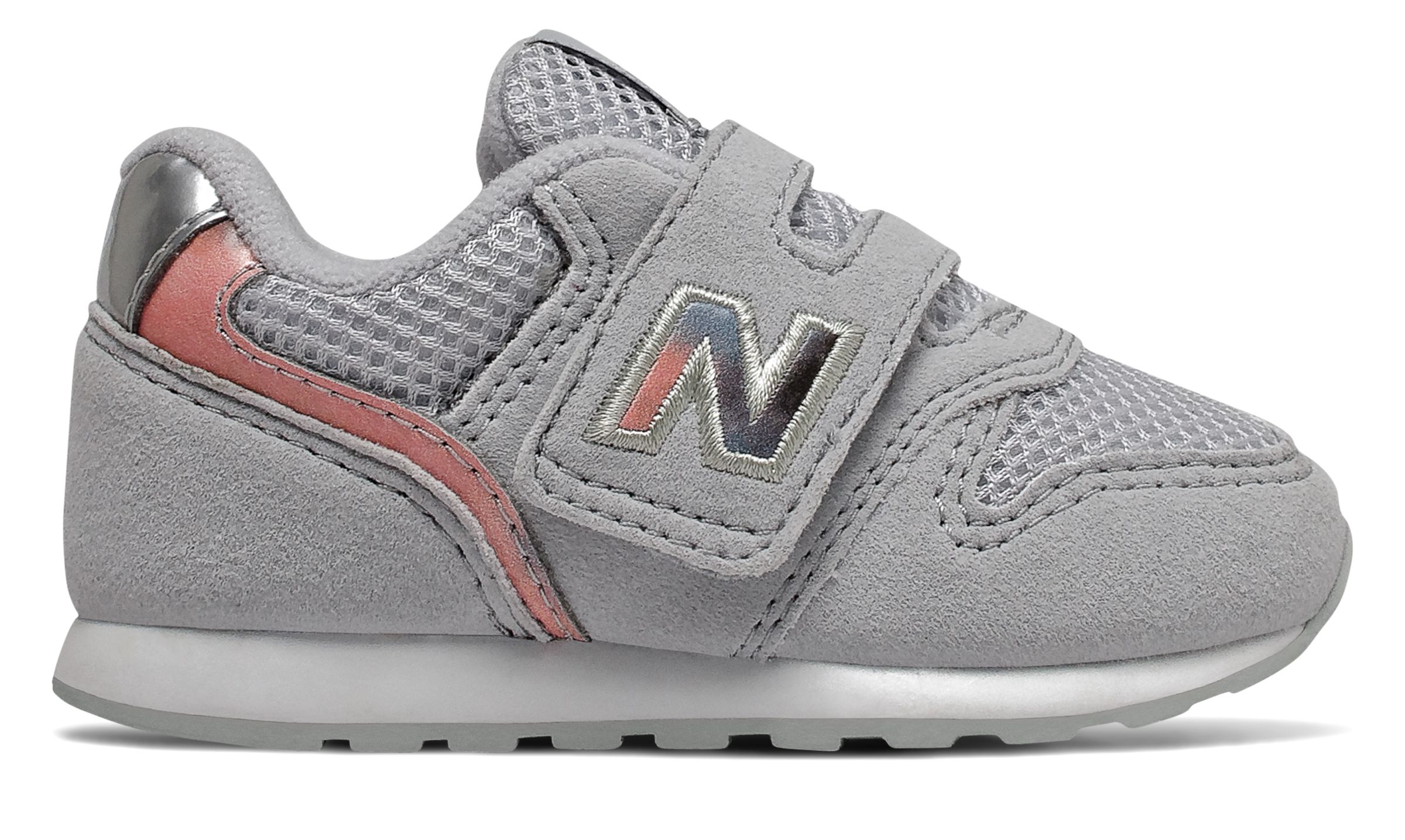 nb 996 enfant paris