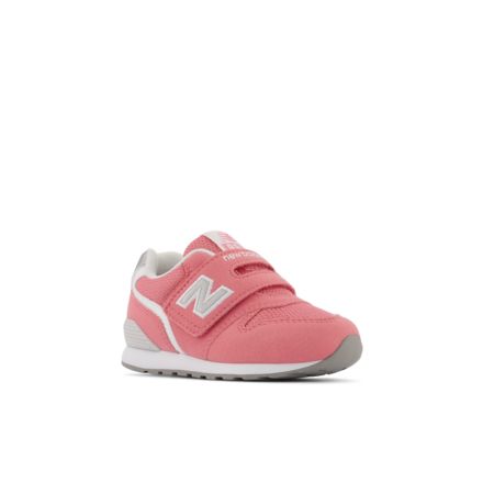 996