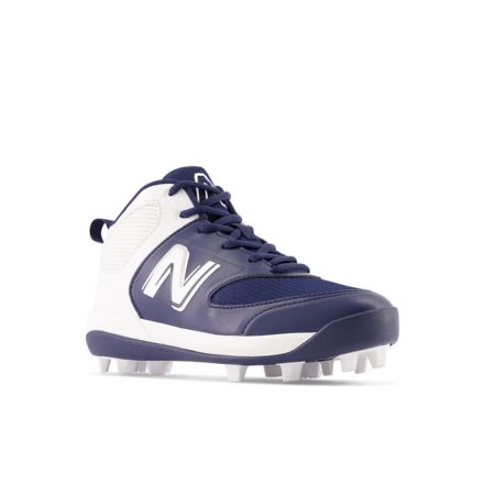 New balance shop wide cleats youth