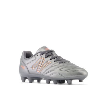 New balance football boots best sale kids white