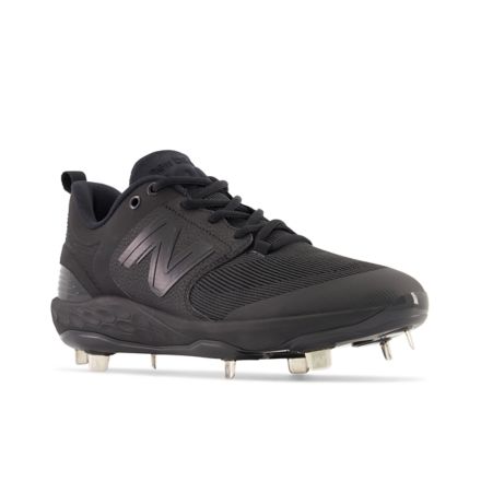 All white new balance baseball outlet cleats