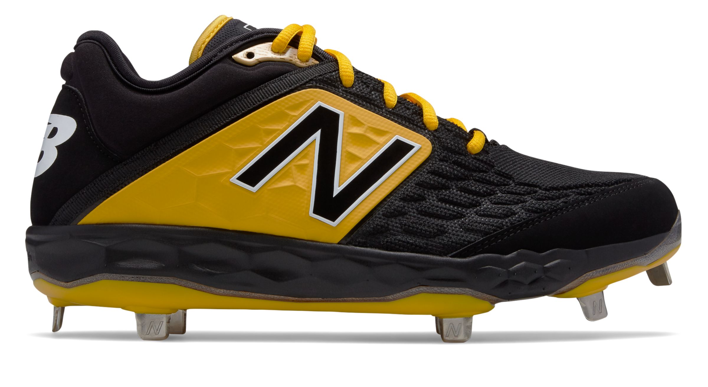 new balance fresh foam baseball cleats