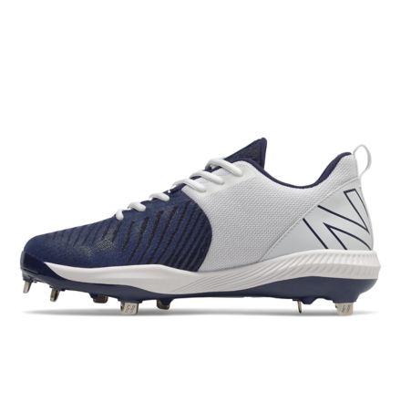 White new balance sales metal baseball cleats