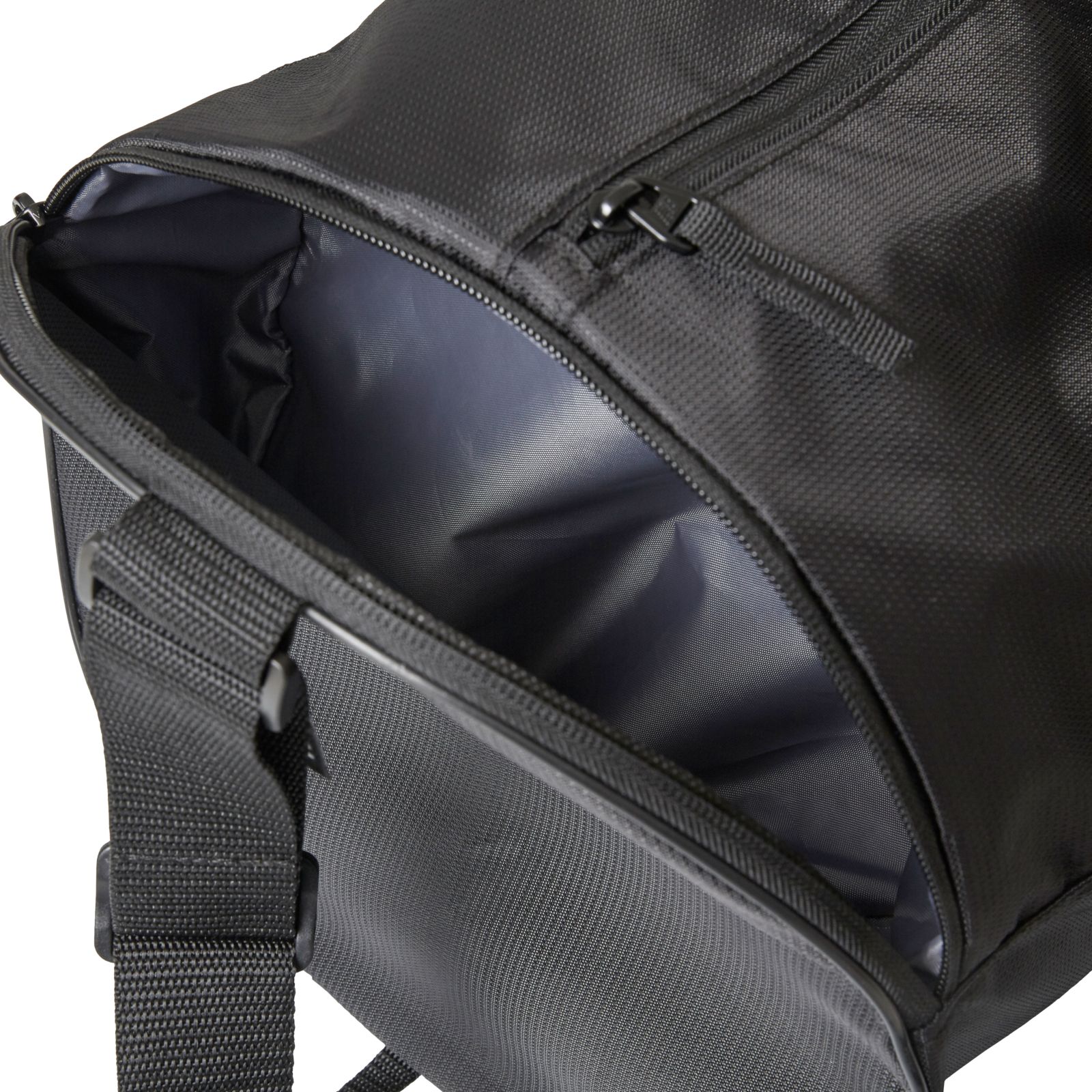 Мужские сумки New Balance OPP Core Medium Duffle — фото 3