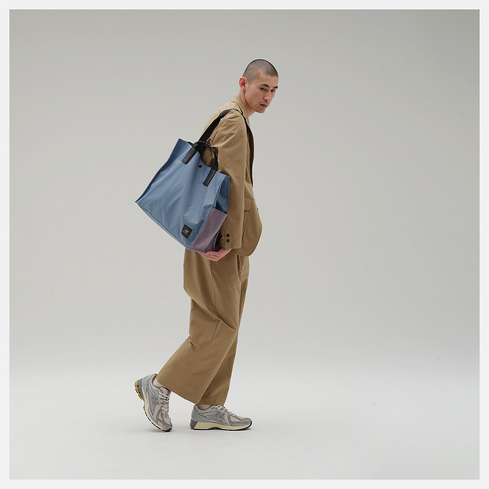 NB公式】ニューバランス | MET24 Tote Bag Large | New Balance NB公式】ニューバランス | MET24 Tote Bag Large | New Balance