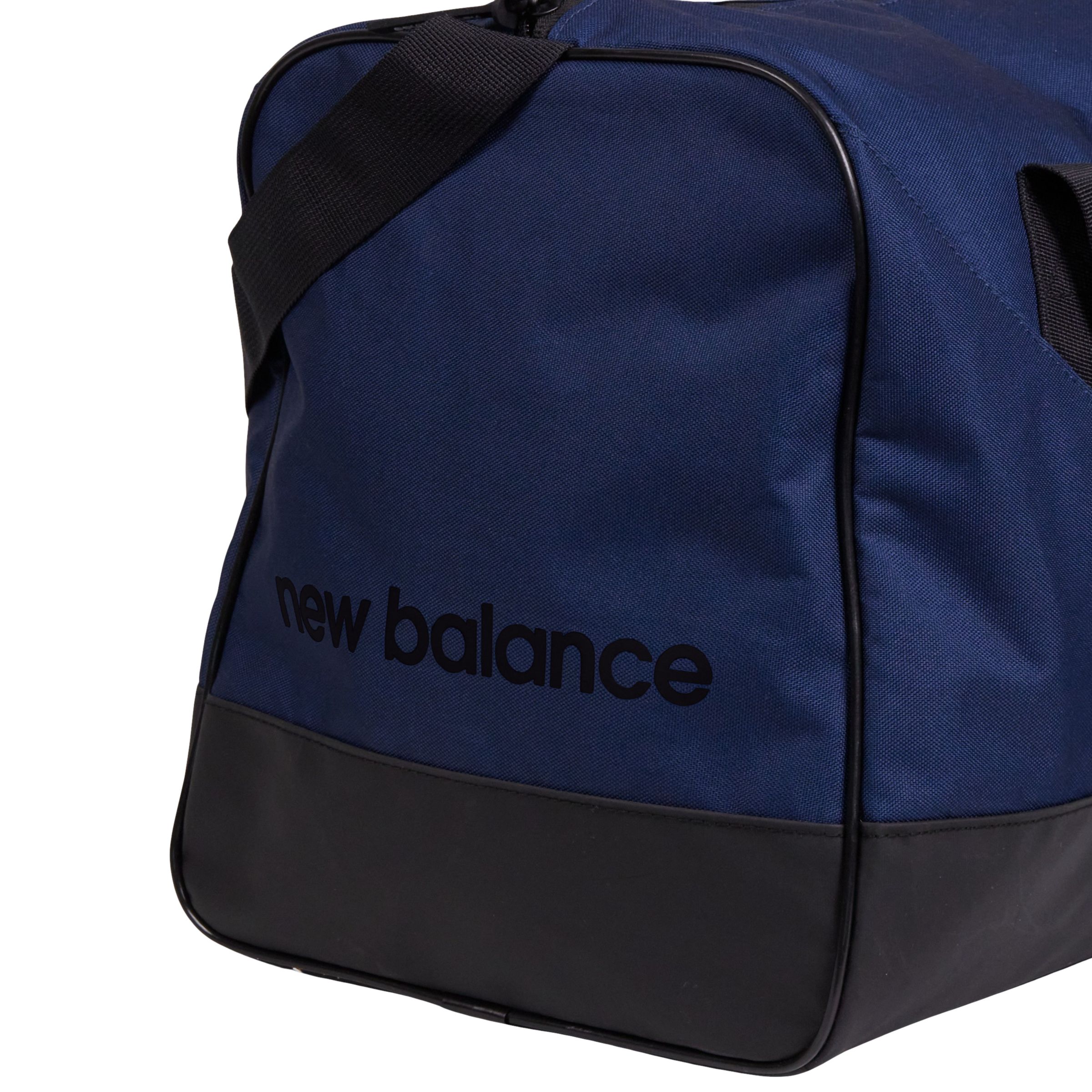 Essential Medium Duffel