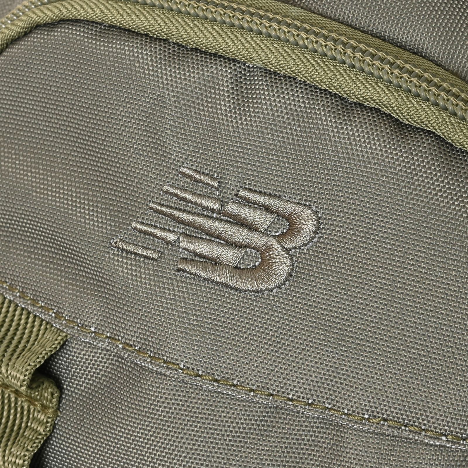 Мужские сумки New Balance Athletics Sling Bag — фото 5