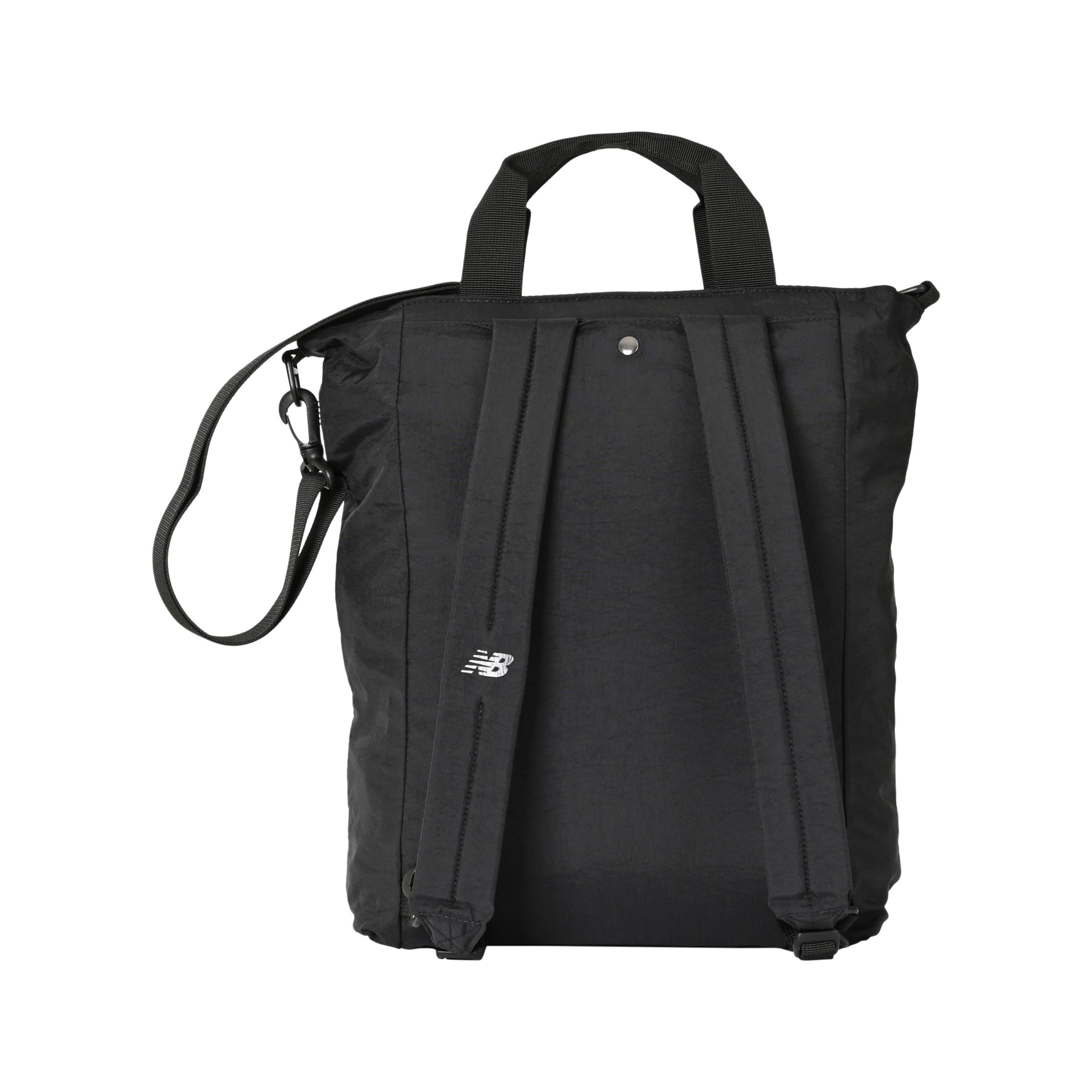 ３ウェイトートバッグ