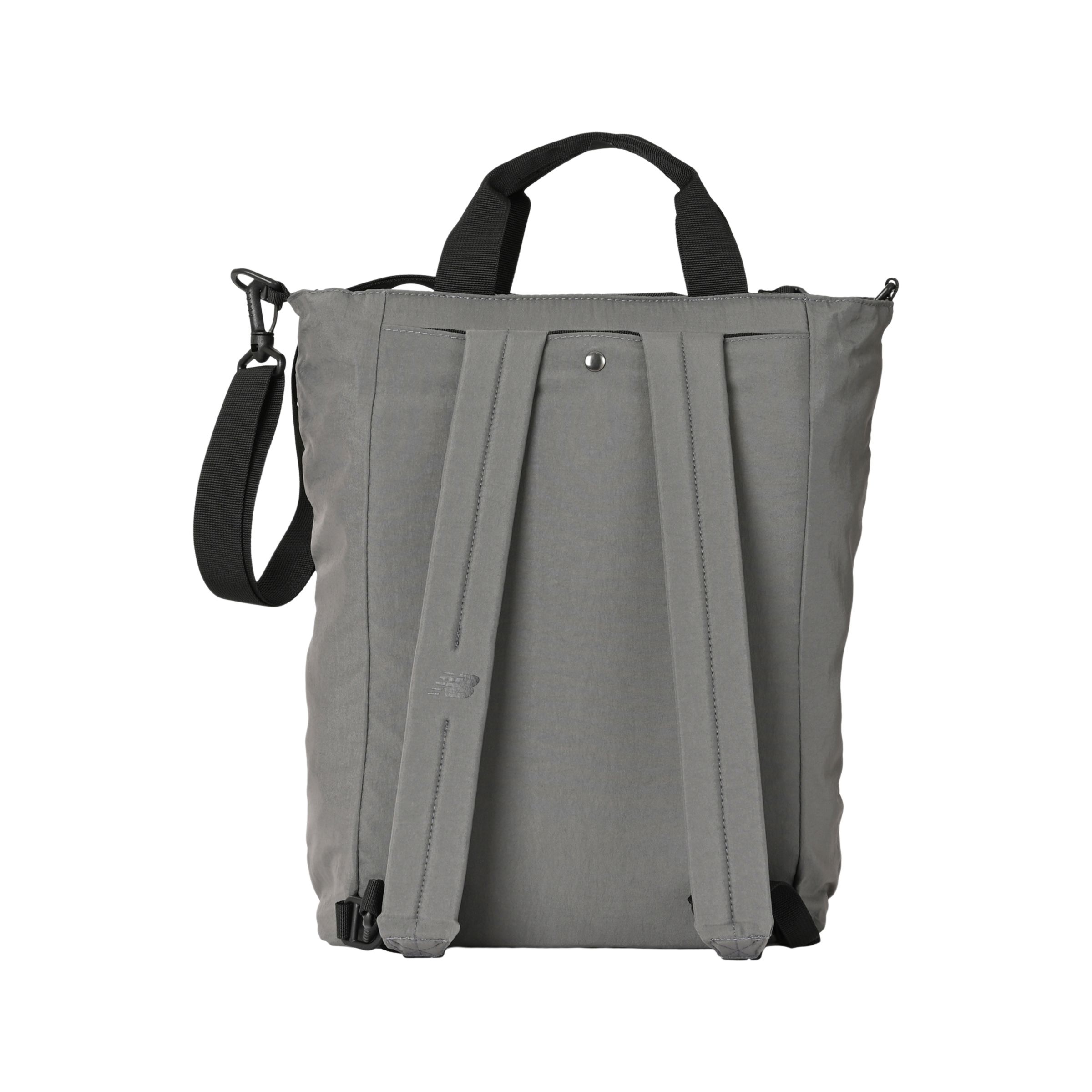 ３ウェイトートバッグ