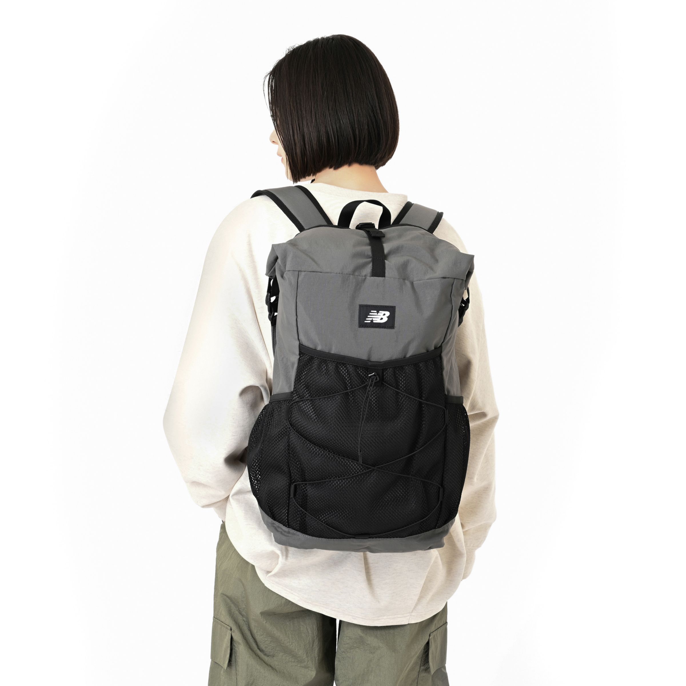 ロールトップバックパック