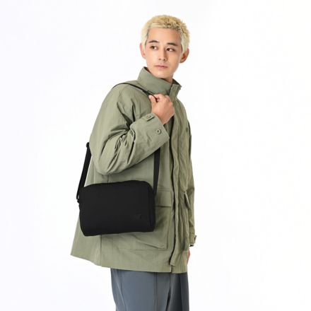 キルトジャガードショルダーポーチ