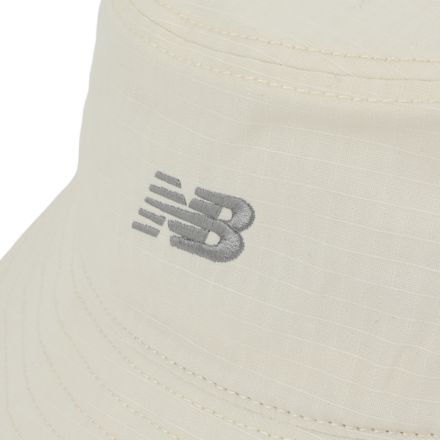 Bucket Hat Flying NB