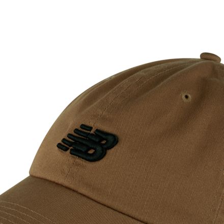 Classic NB Curved Brim Hoed