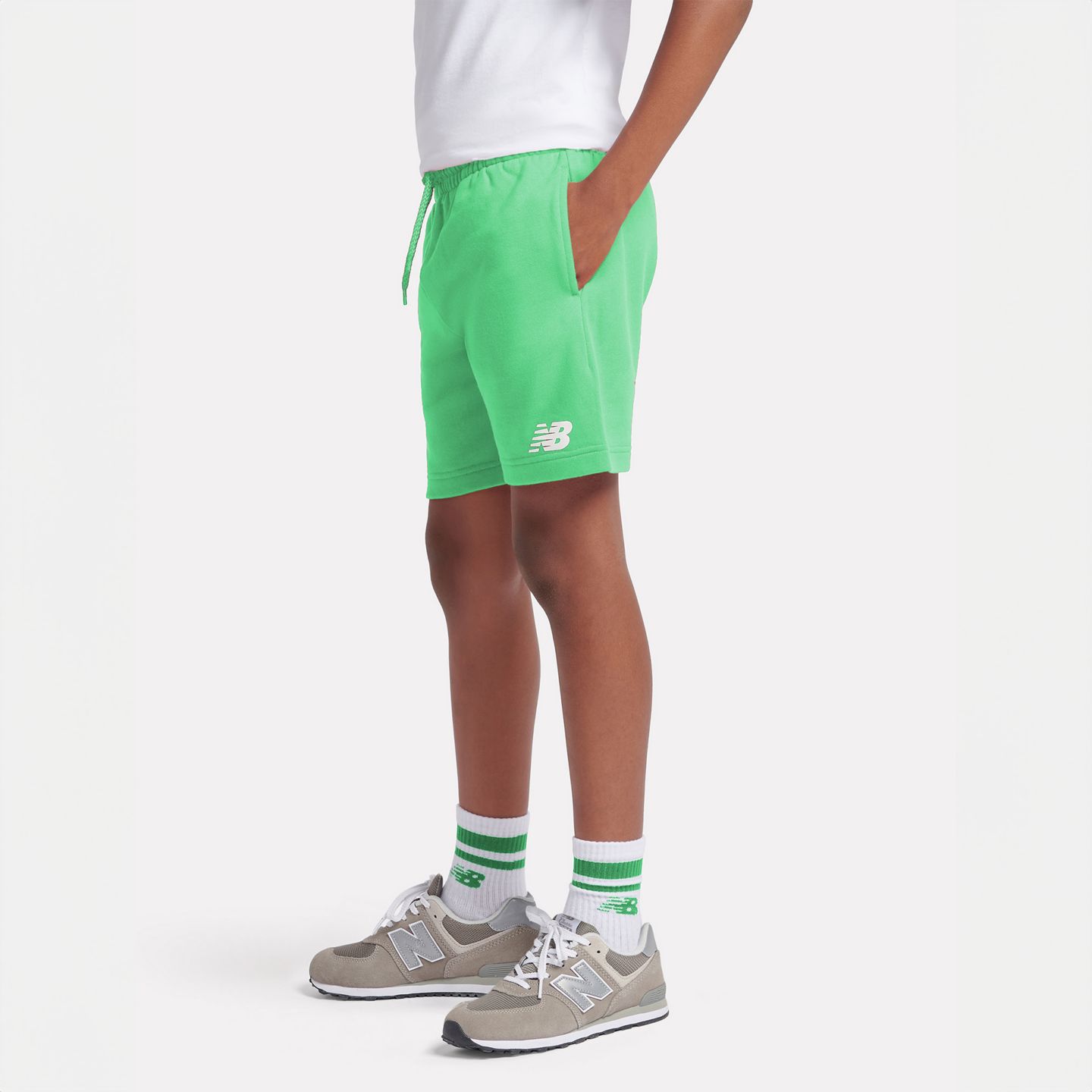 Детские шорты New Balance French Terry Stacked Logo Short, цвет: Зелёный — фото 5