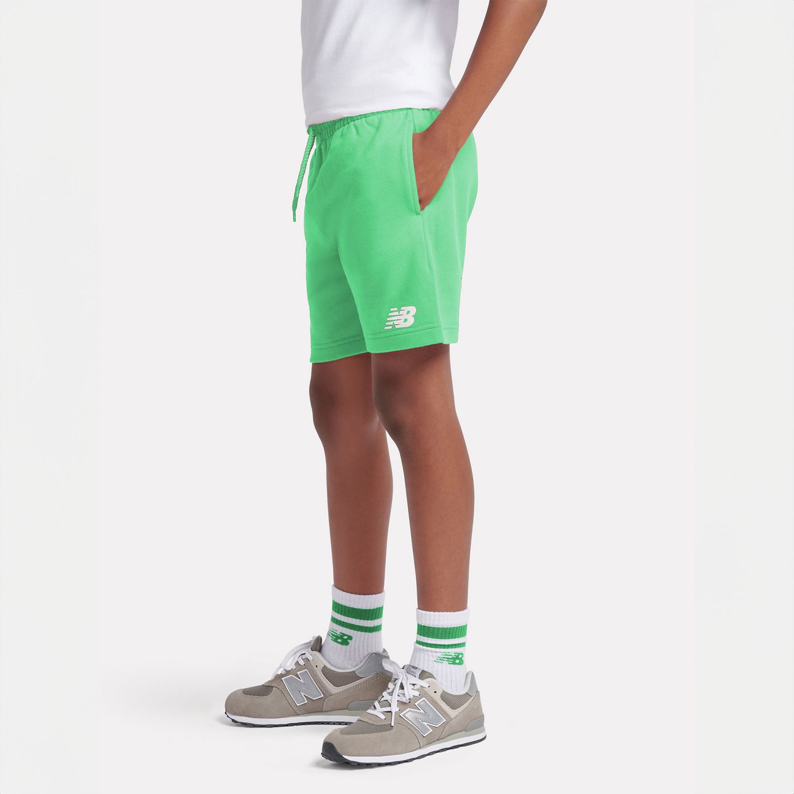 Детские брюки New Balance French Terry Stacked Logo Short — фото 5