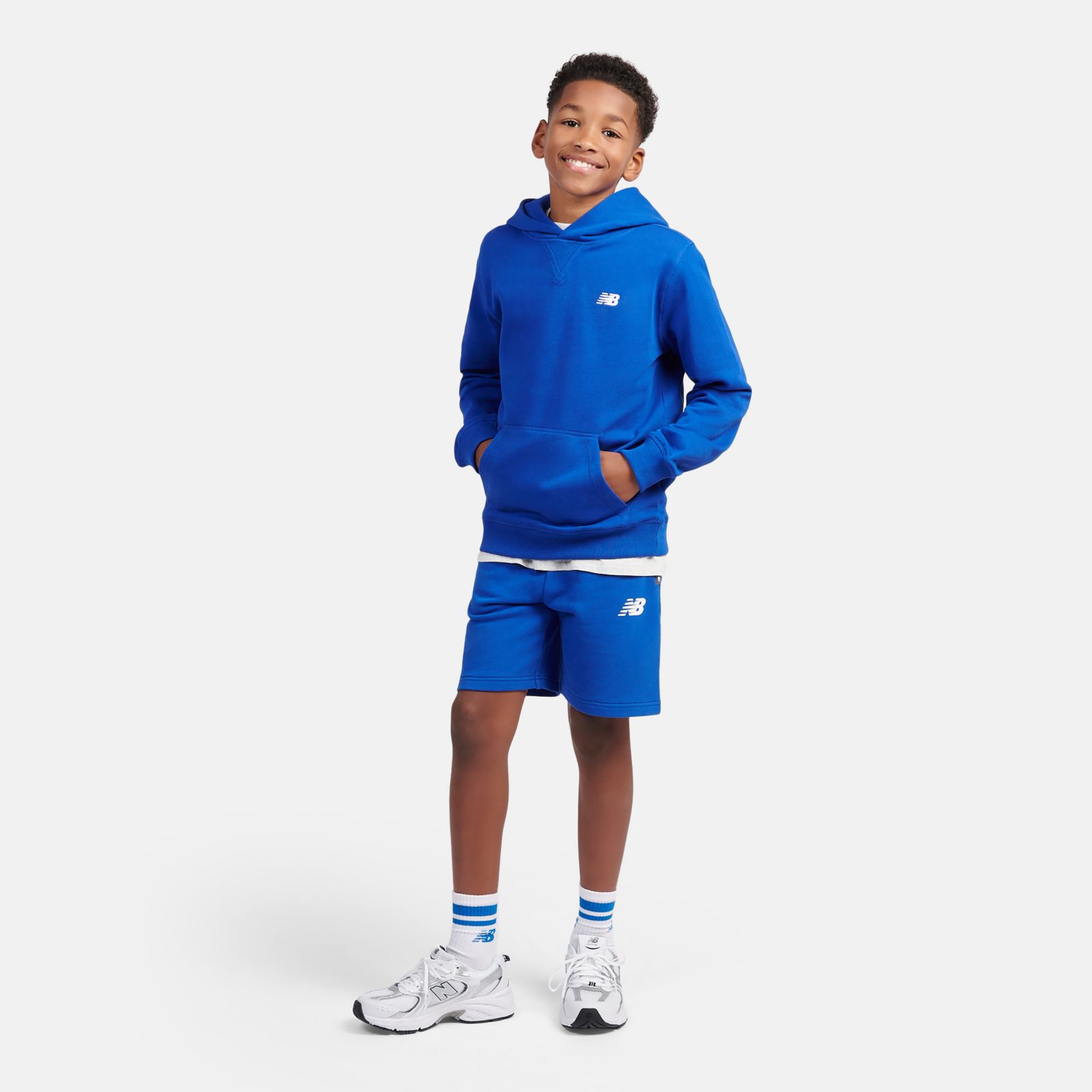 Детские худи New Balance French Terry Small Logo Hoodie — фото 2
