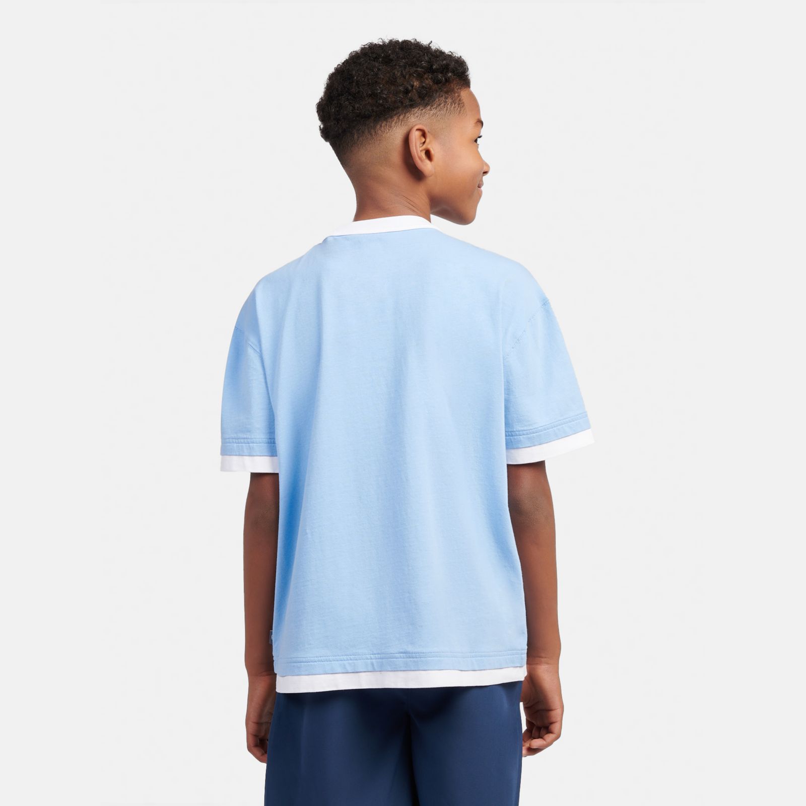 Детские футболки New Balance Hoops Layup Graphic Tee — фото 4