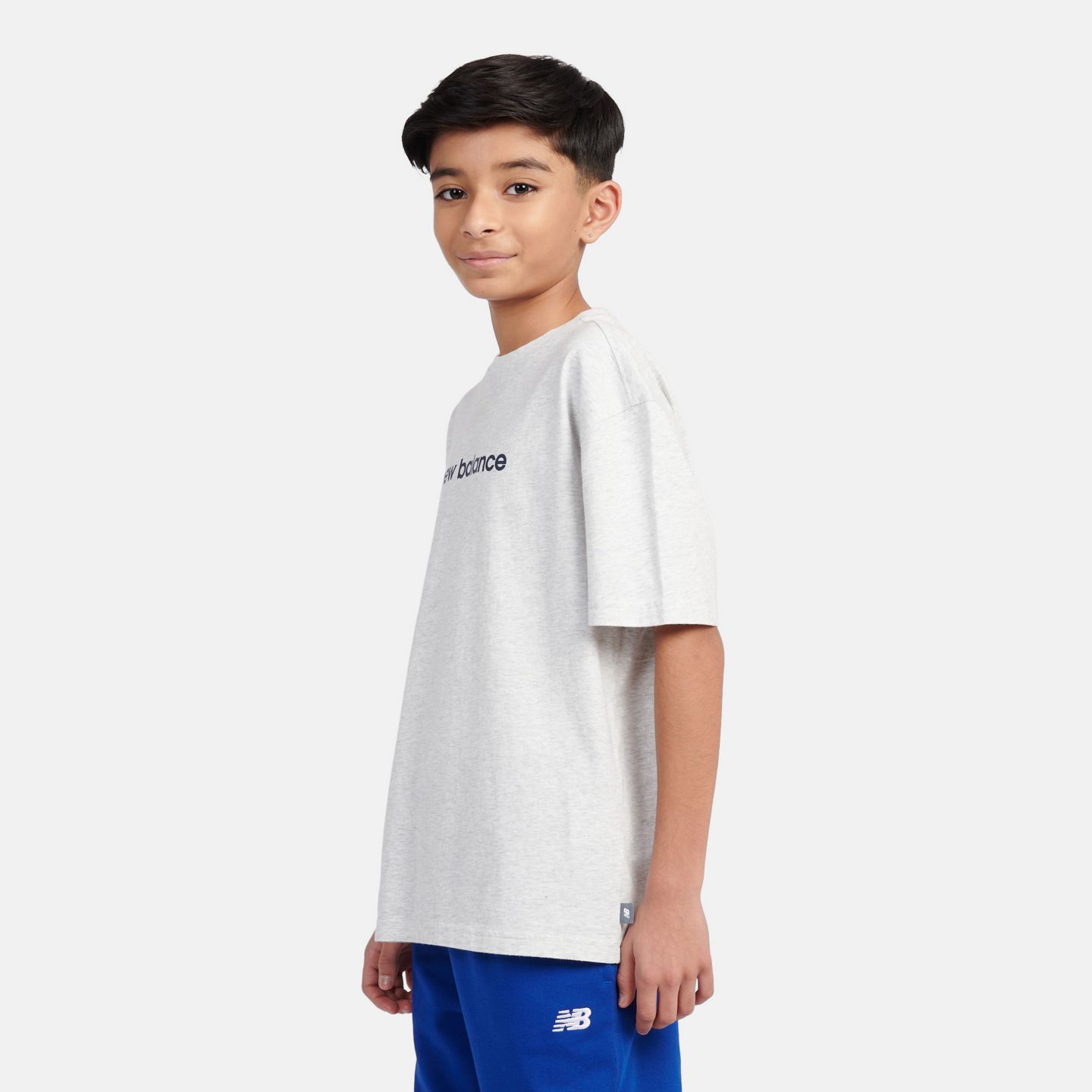 Детская футболка New Balance Baseball Player Back Graphic, цвет: Пепельный меланжевый — фото 9