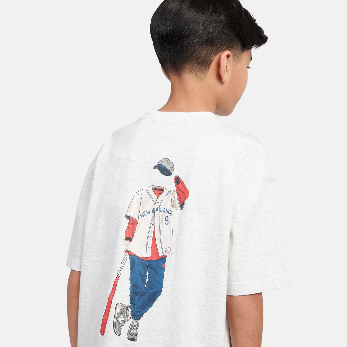 Детская футболка New Balance Baseball Player Back Graphic, цвет: Пепельный меланжевый — фото 2