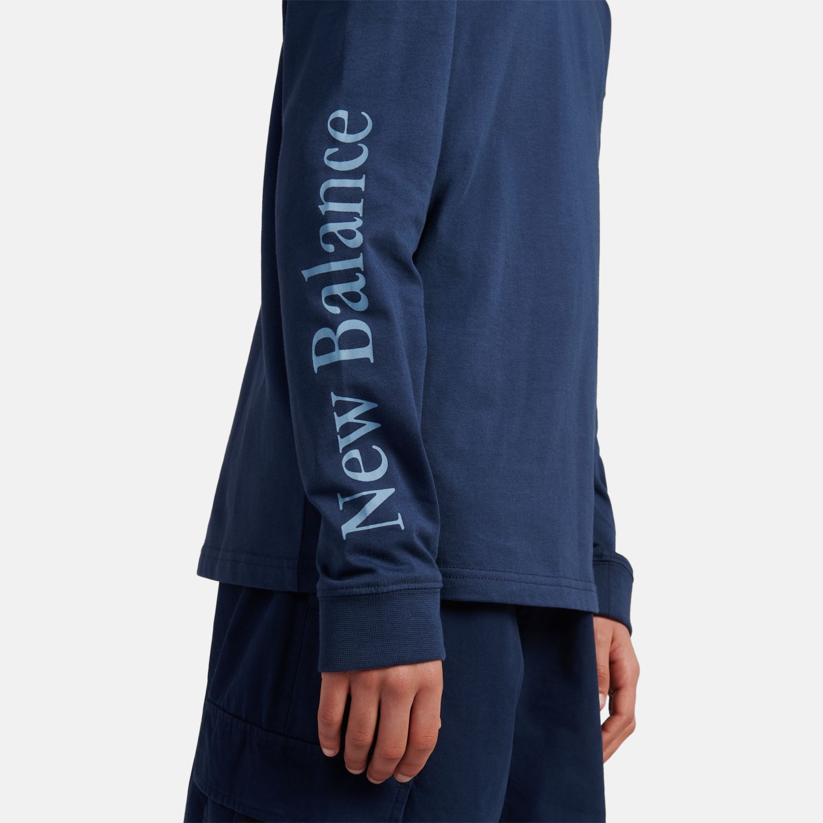Детские футболки New Balance Athletics Inc Long Sleeve T-Shirt — фото 2