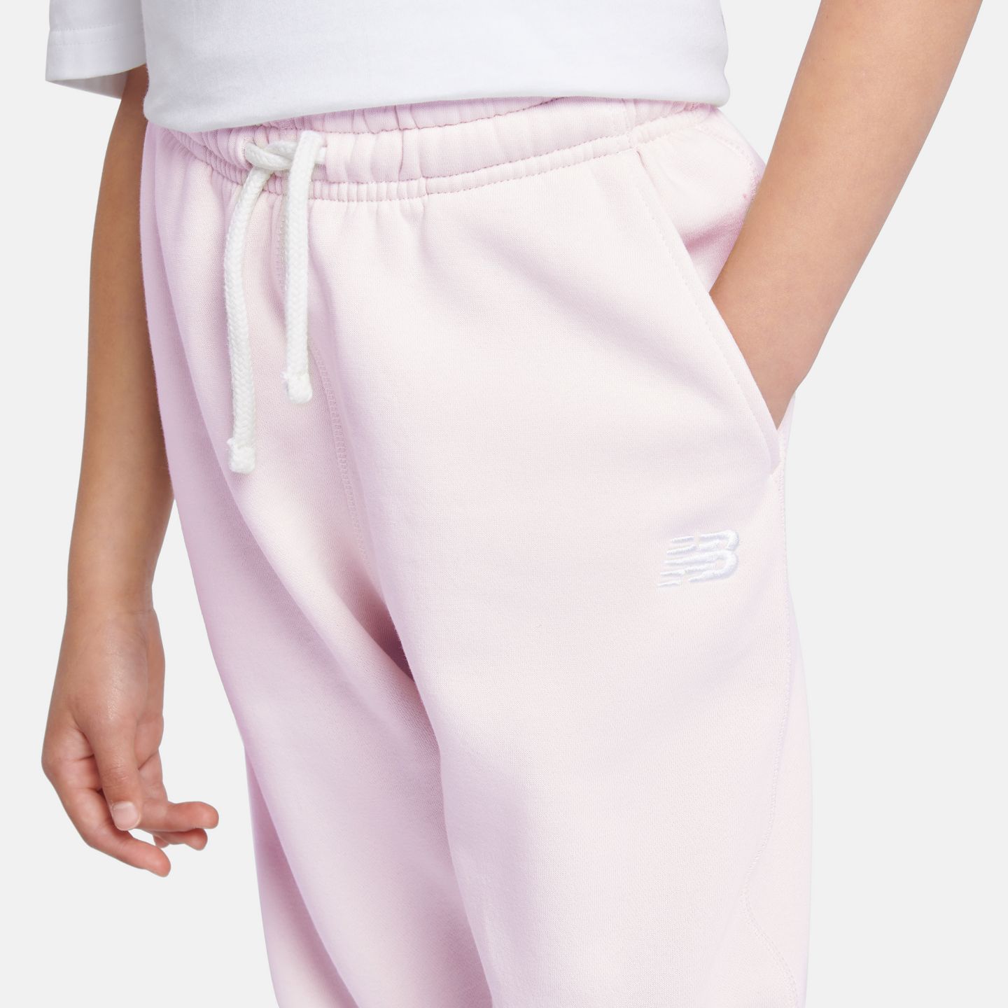 Детские брюки New Balance BB Small Logo Jogger, цвет: Светлый малиновый — фото 3
