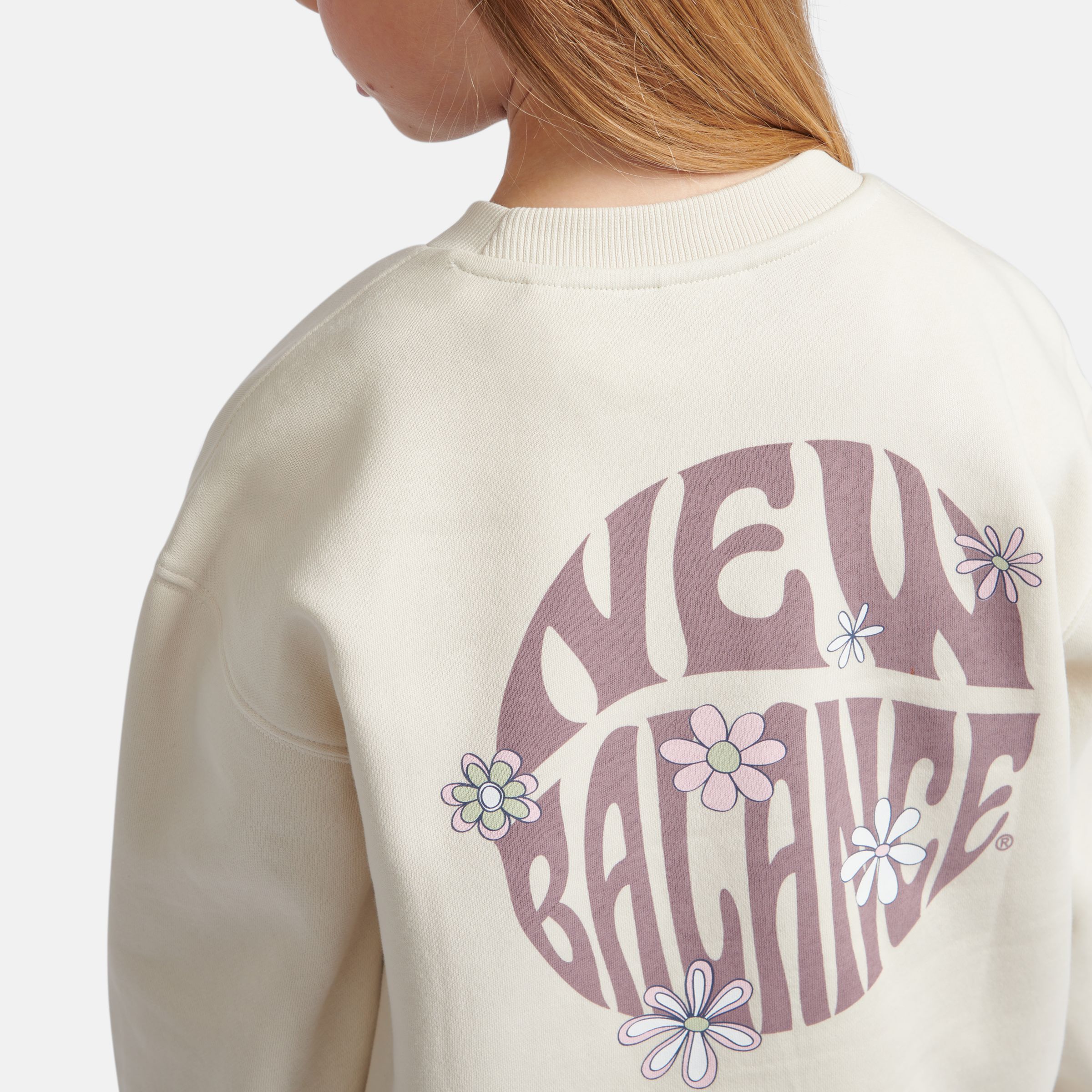 Brush Back Circle Floral Graphic Crew