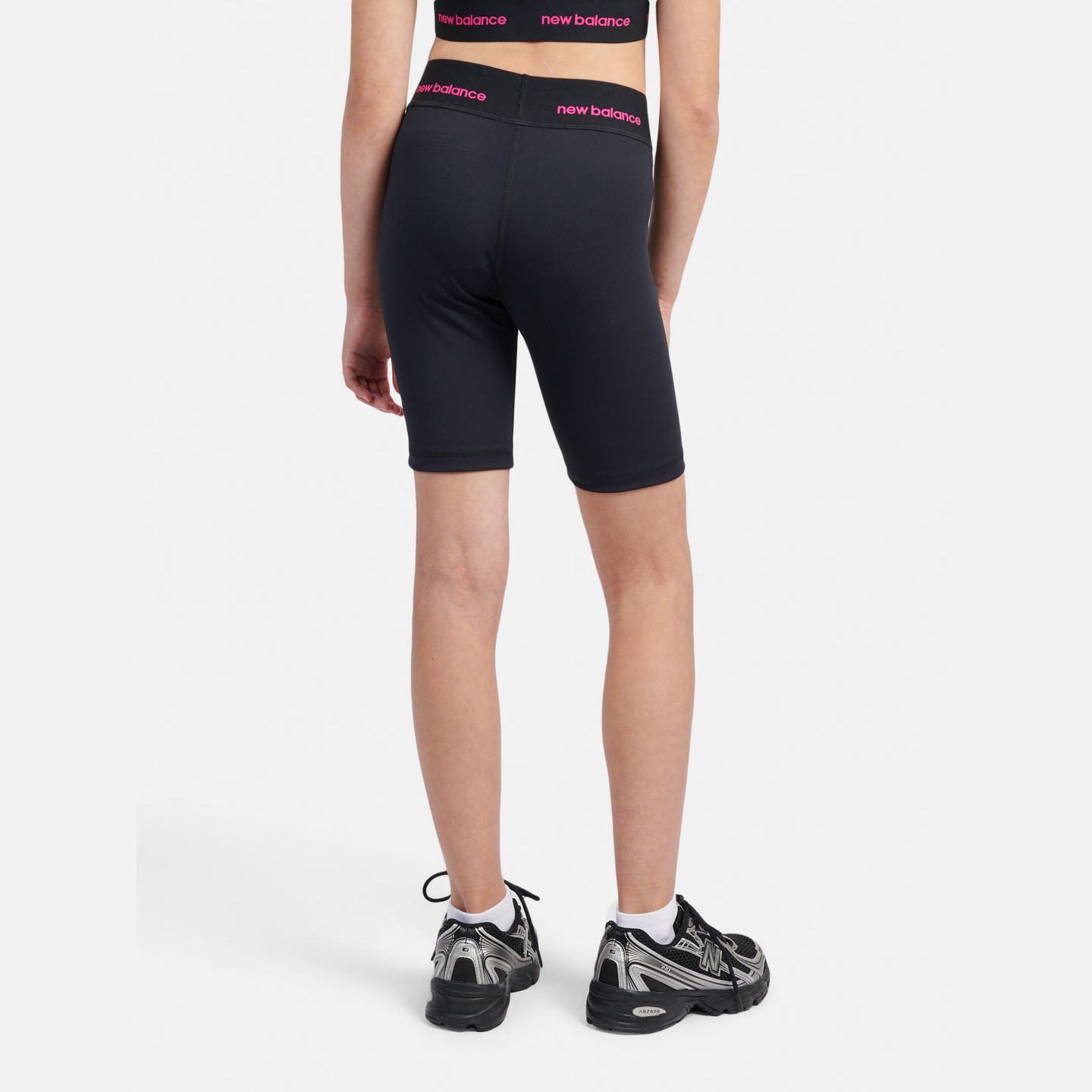 Детские шорты New Balance Harmony High Rise Sport Cycle Short, цвет: Чёрный — фото 4
