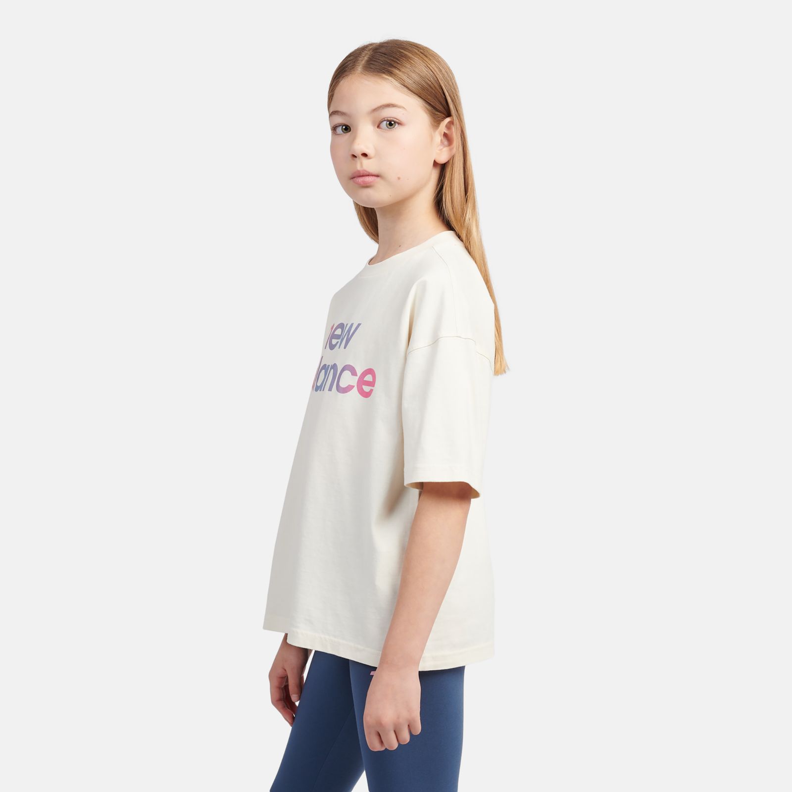 Детские футболки New Balance Gradient Graphic T-Shirt — фото 5