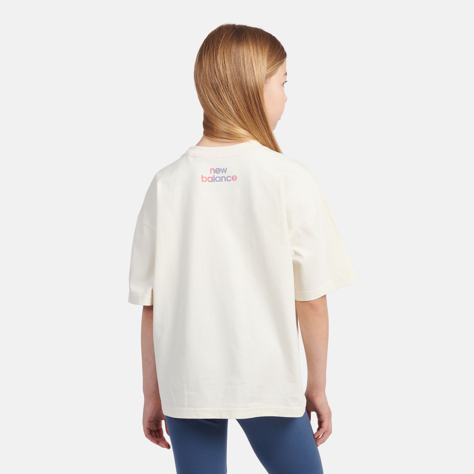 Детские футболки New Balance Gradient Graphic T-Shirt — фото 4