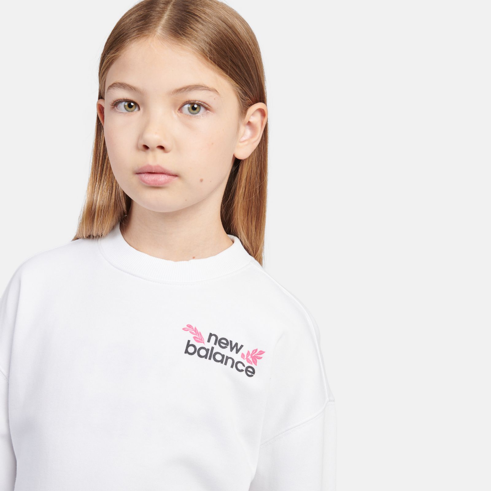 Детские худи New Balance Floral Back Graphic Crew — фото 5