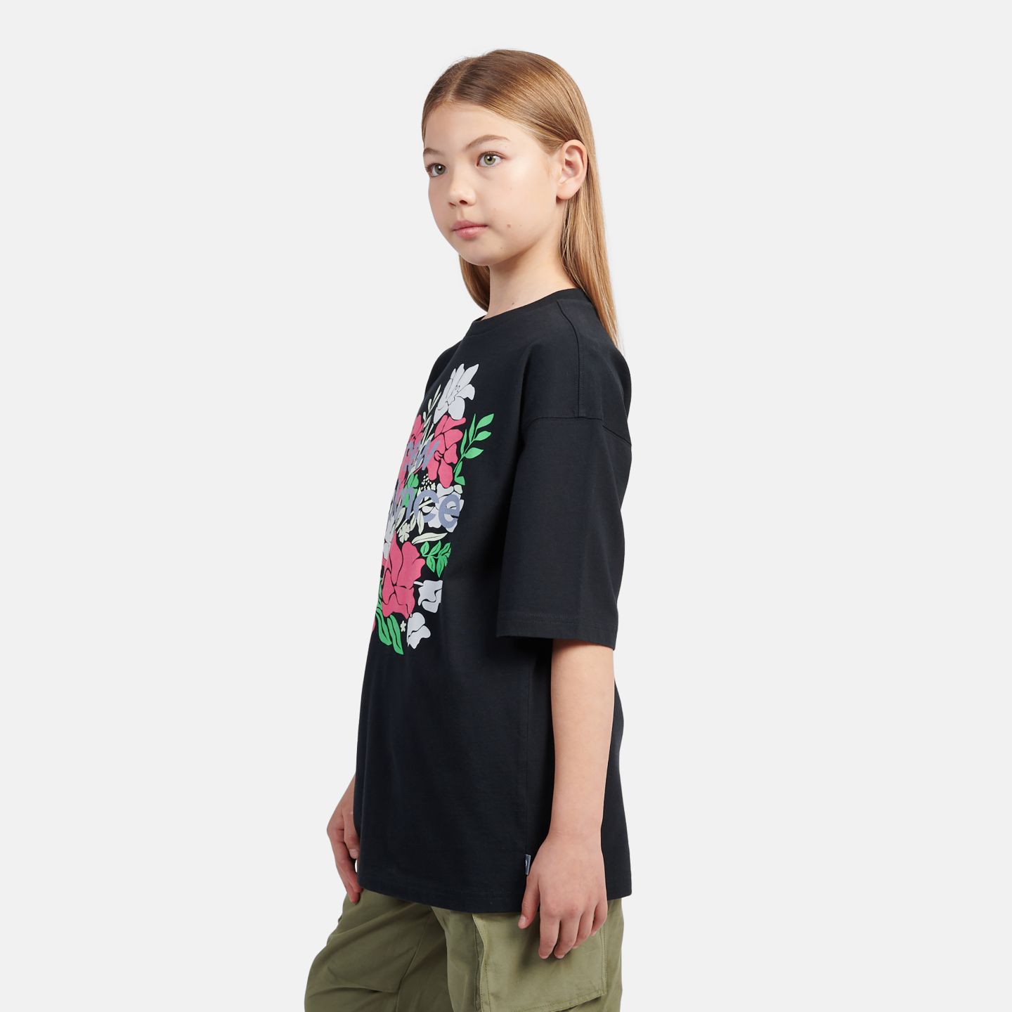 Детская футболка New Balance Stacked Floral Graphic, цвет: Чёрный — фото 5