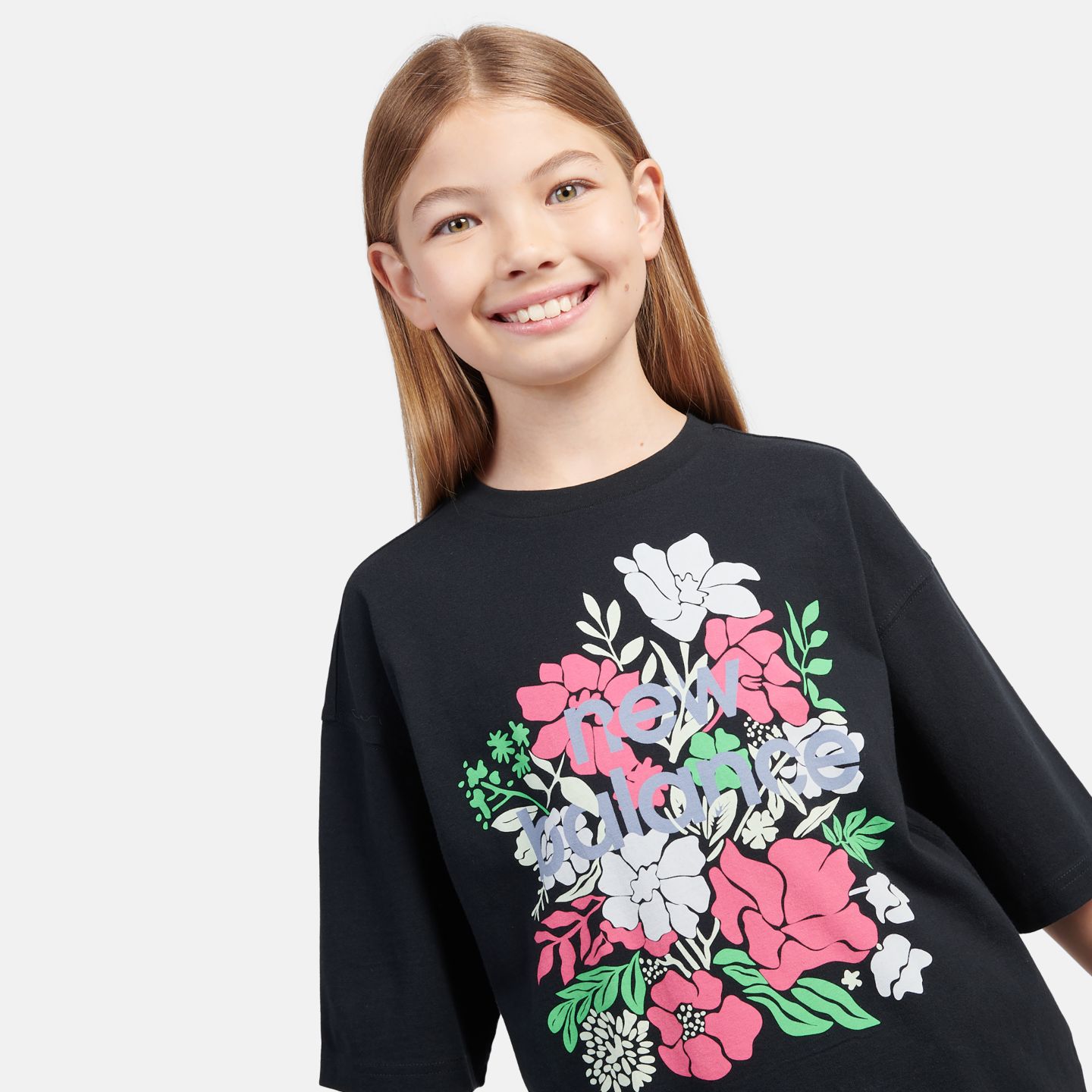 Детская футболка New Balance Stacked Floral Graphic, цвет: Чёрный — фото 3