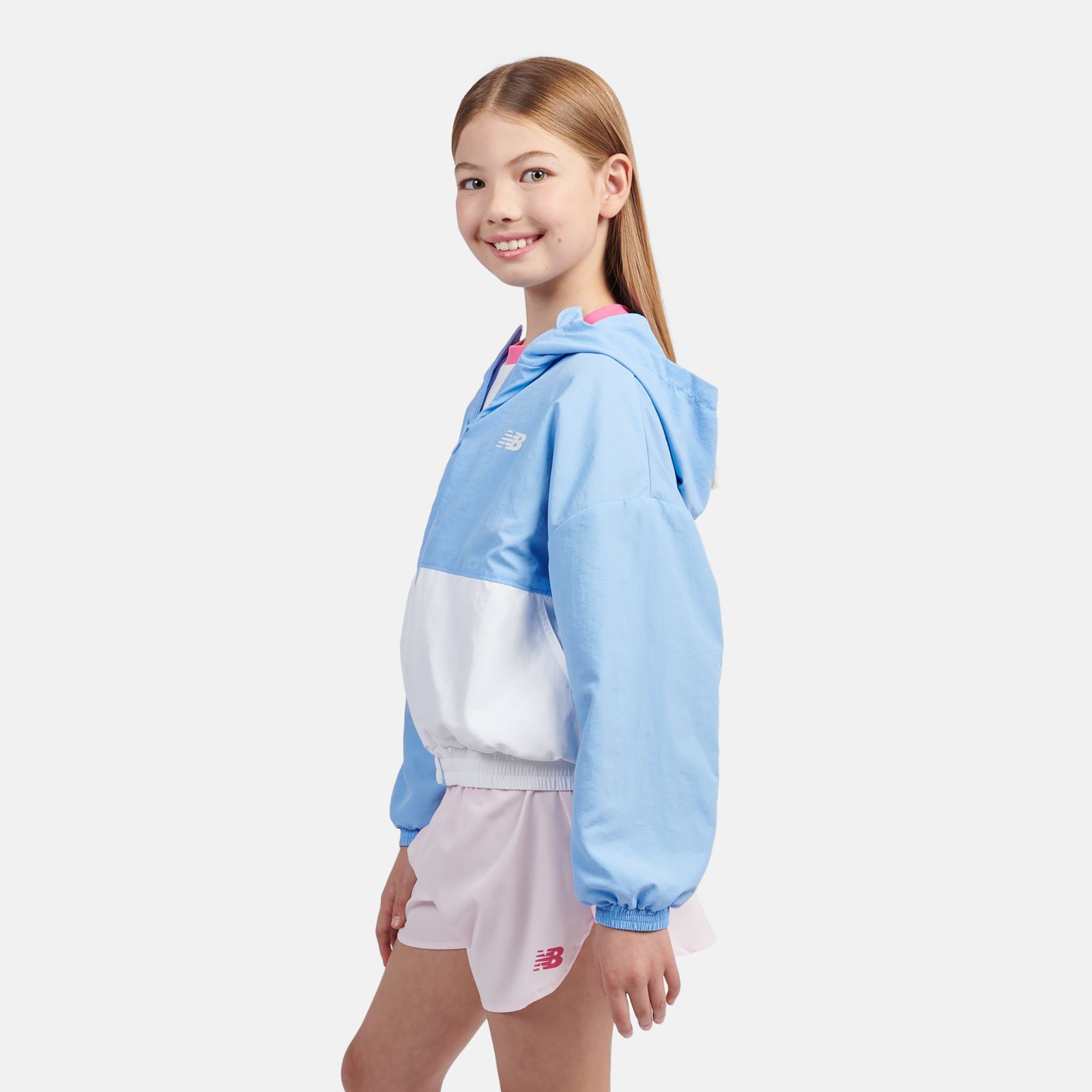 Детские футболки New Balance Athletics Mesh Lined Wind Cheater — фото 4
