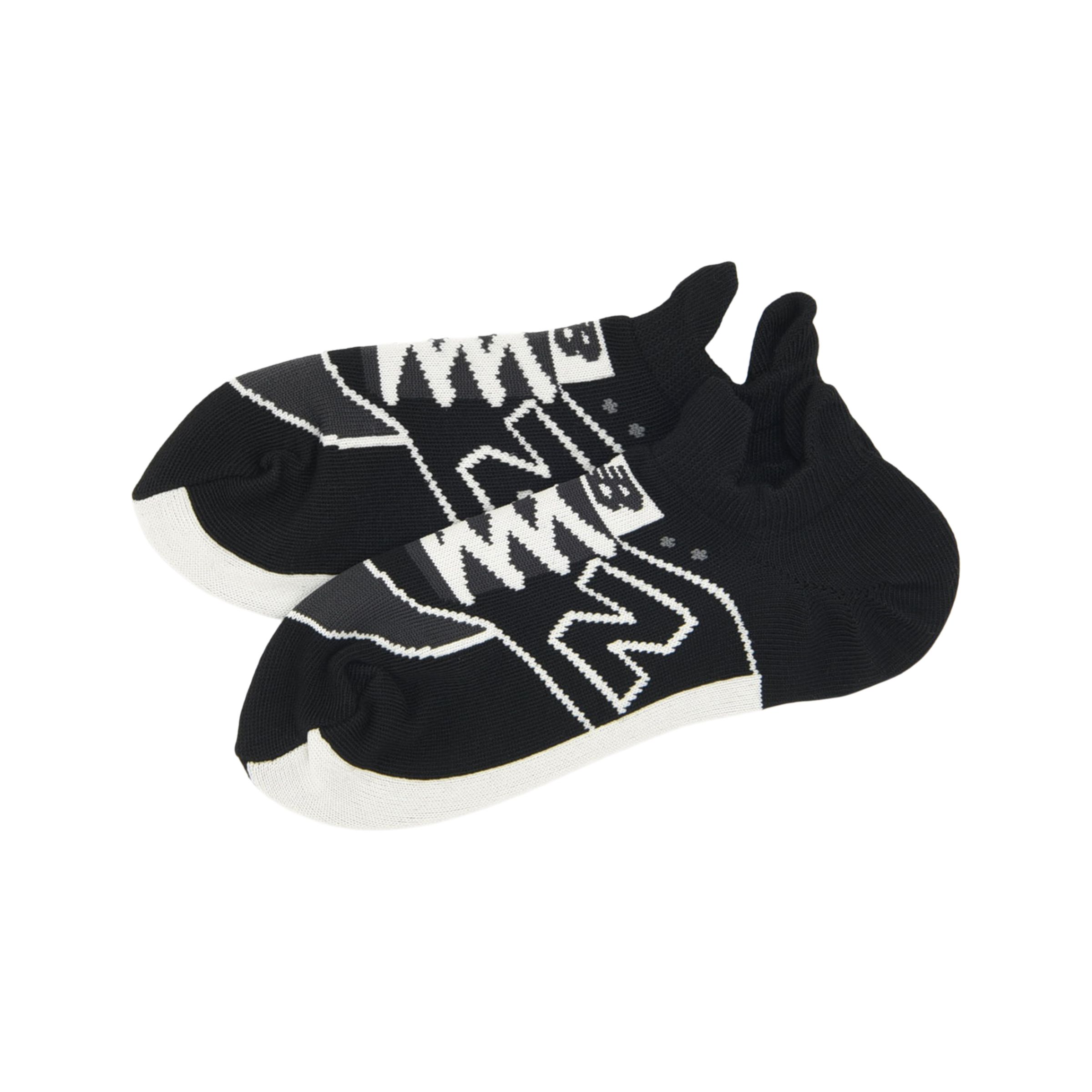 スニーカー柄ソックス