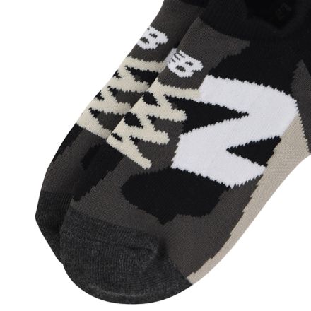 Shifted Sneaker pattern socks