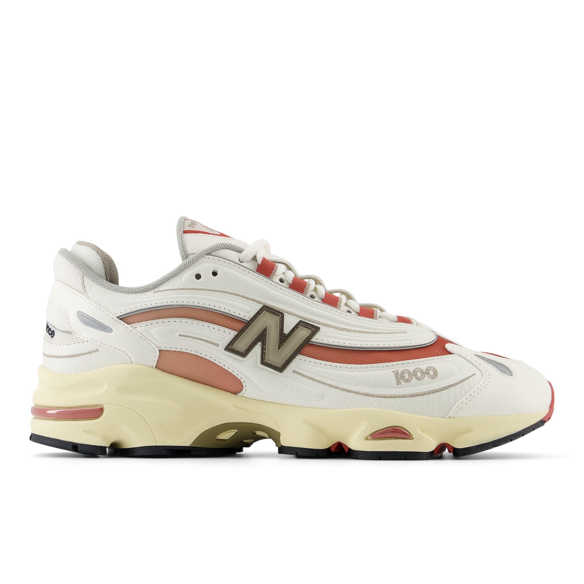 New Balance Men's 1000 in White/Red Leather, size 6