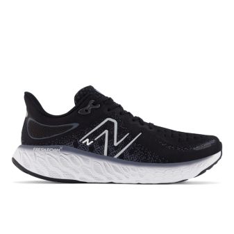 Actual Figura Hecho de Fresh Foam X 1080v12 - New Balance