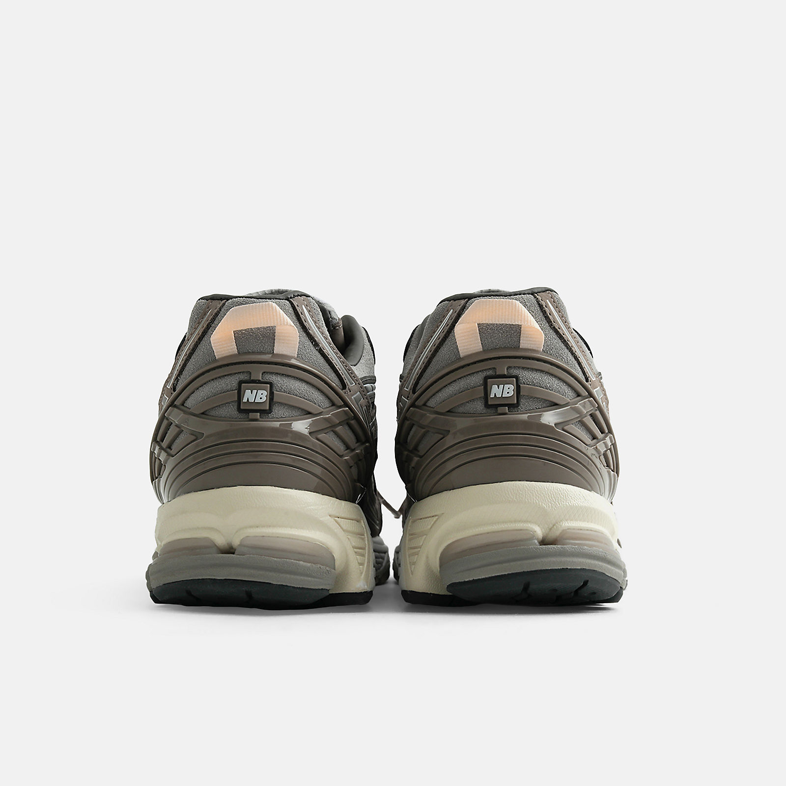 Men's N.Hoolywood x Invincible x NB 1906U Lifestyle - New Men's N.Hoolywood x Invincible x NB 1906U Lifestyle - New