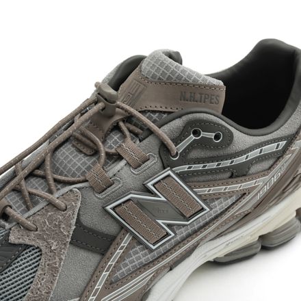 N.HOOLYWOOD✖️INVINCIBLE✖️New Balance1906U New Balance INVINCIBLE X N.HOOLYWOOD X 1906U 'Grey Titan