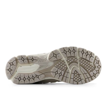 あ*ま様 〈極美品〉ニューバランス New Balance M1906RGR 2 あ*ま様 〈極美品〉ニューバランス New Balance M1906RGR 2