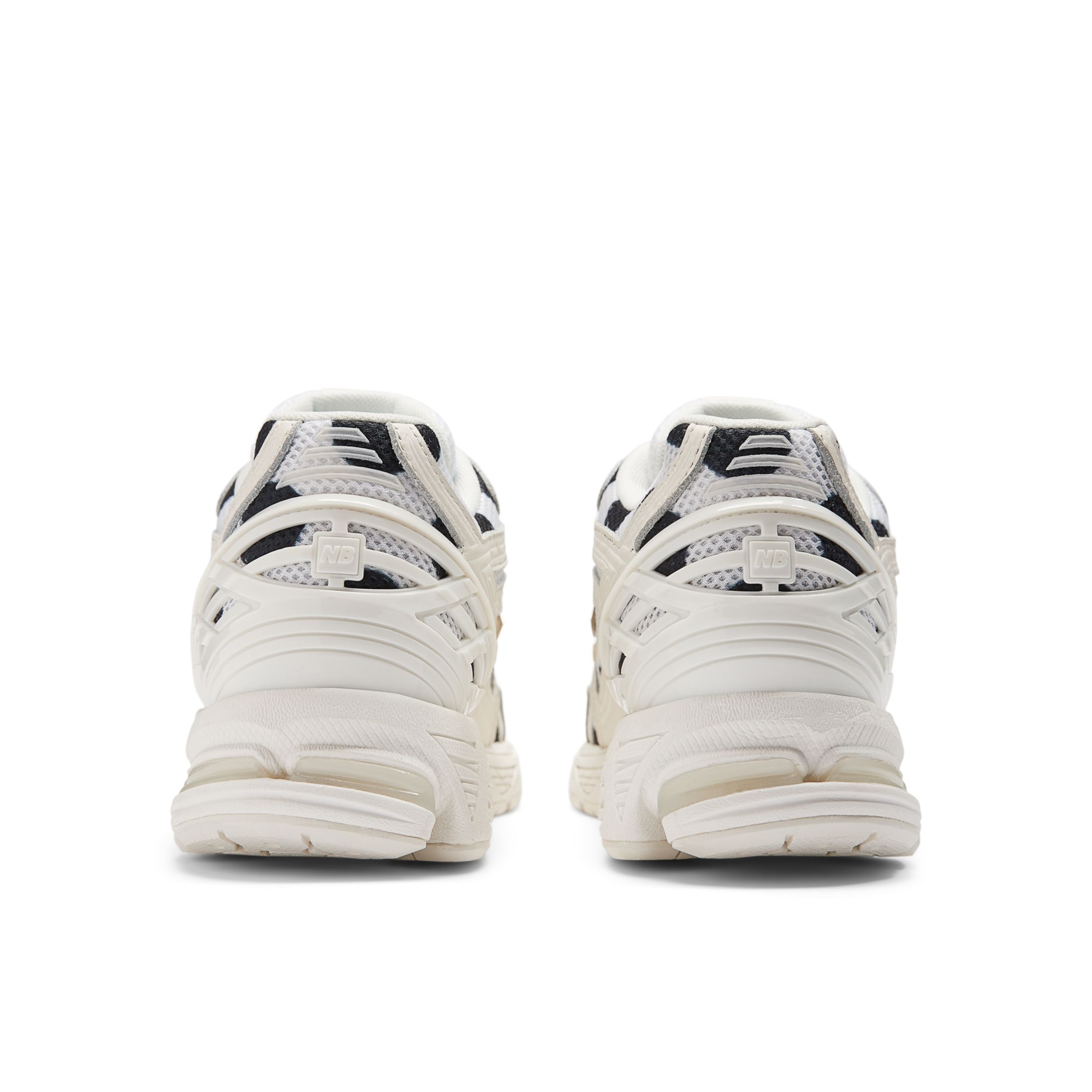 New Balance 1906 sneaker Zwart