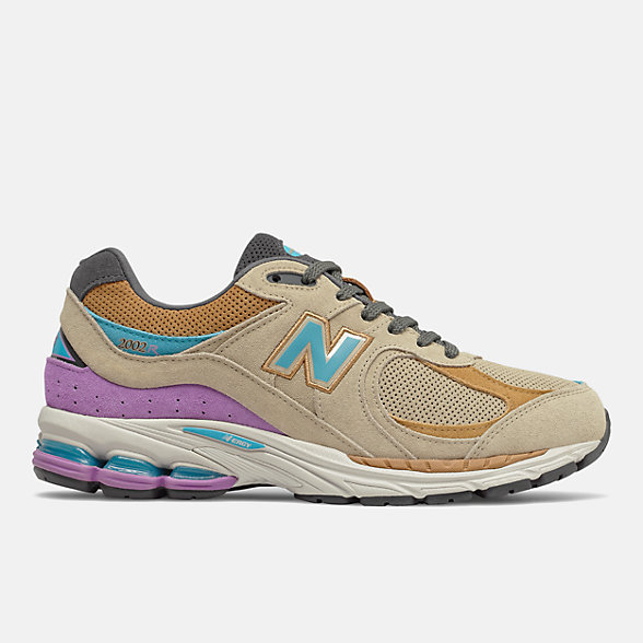 New Balance Unisexe 2002R en  Leather Taille 45