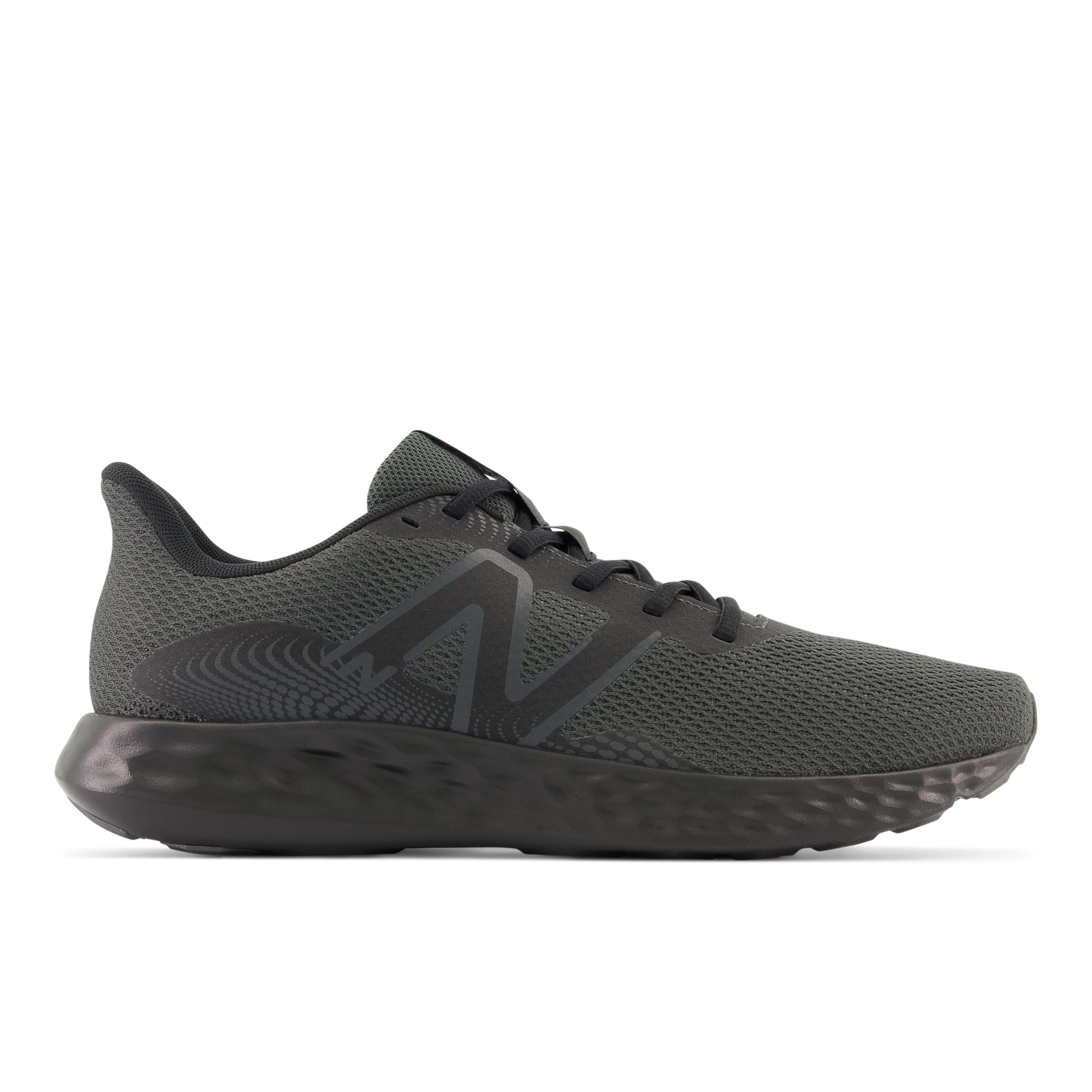 New Balance Men's 411v3 in Black Synthetic, size 6.5