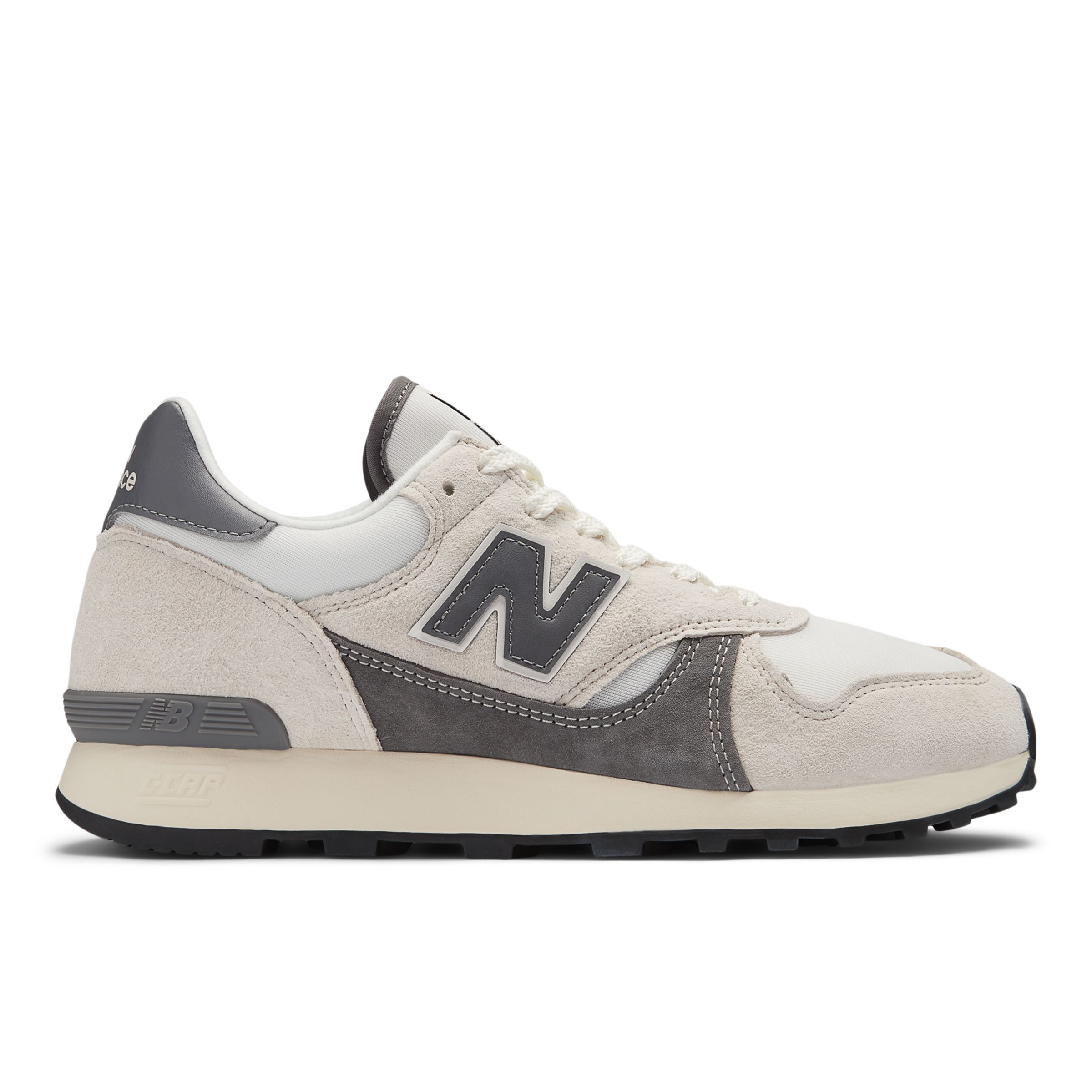 New Balance Men's 475 in White/Grey Leather, size 7.5