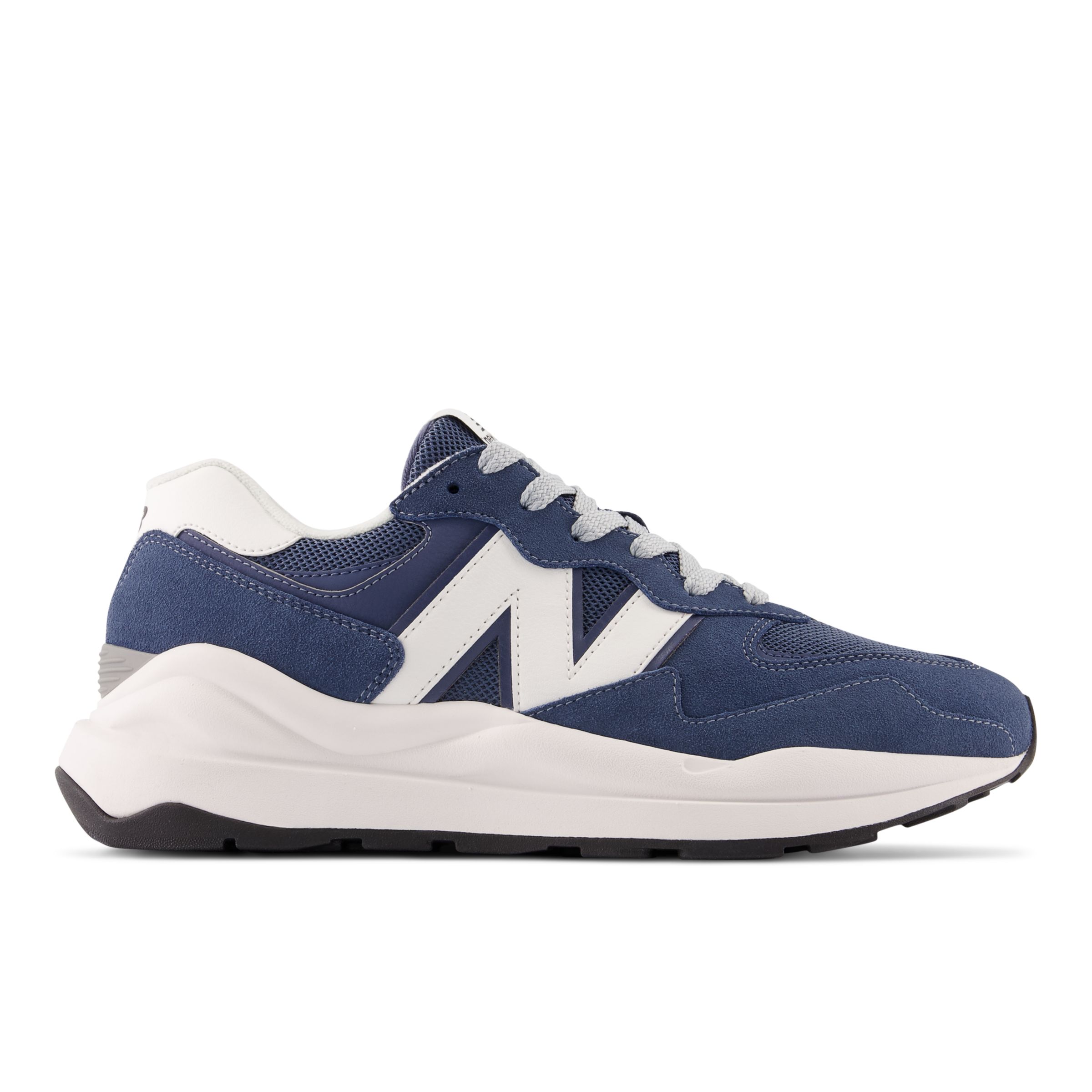 New Balance Homme 5740 en Bleu/Blanc, Suede/Mesh, Taille 44.5 Large