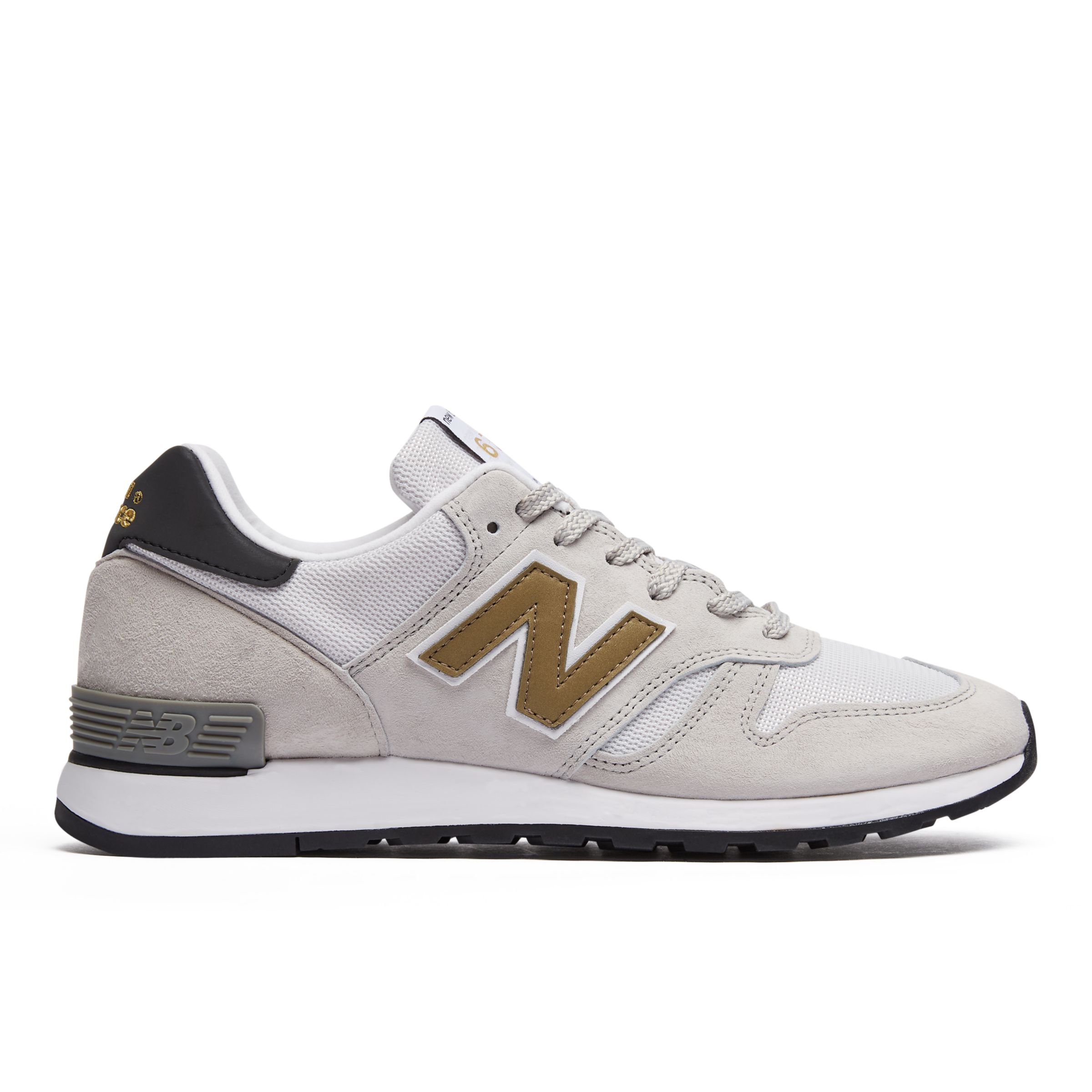 new balance grise et argenté